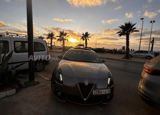 alpha romio gulietta a vendre en bon etat