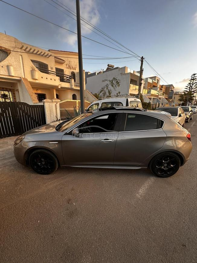 alpha romio gulietta a vendre en bon etat