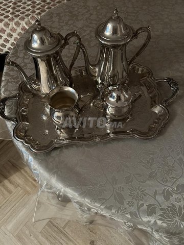 ensemble de théières en argent