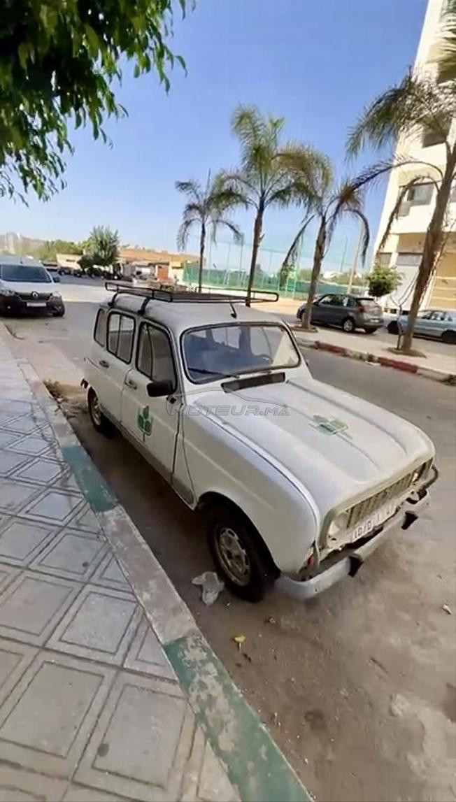Renault R4