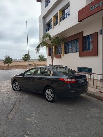 Renault latitude Diesel 