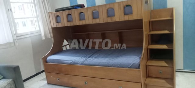 Vente d'un lit superposé triple