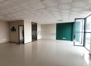 Bureau plateau bien aménagé Agadir bay