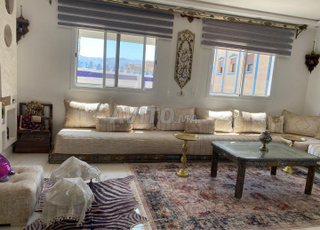 Appartement à louer 150 m² à Azla