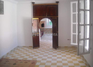 FERME A VENDRE SUR 25 KM LA ROUTE DE L'OURIKA 