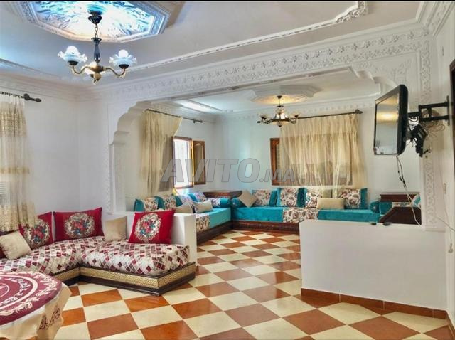 شقة في وسط المدينة على بعد 15 دقيقة من الشاطئ - 2