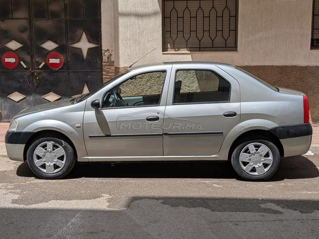 dacia Logan 2006 essence tout option très bon état
