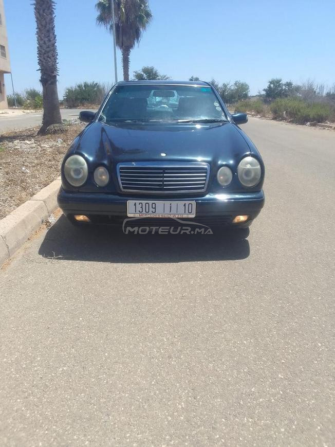 MercedesBenz Classe E Automatique 1998 Diwana 2000