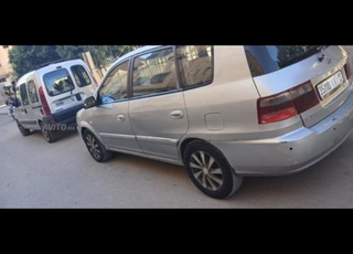 Kia Carens Diesel Manuelle 2004 à Fès