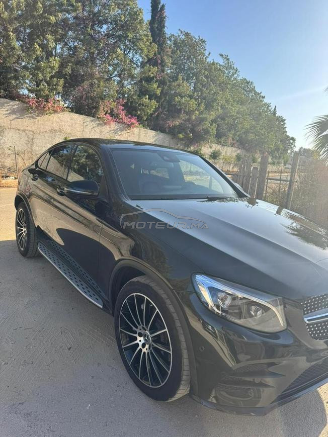 Mercedes bénéficie classe. glc