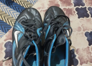 حداء لكرة القدم