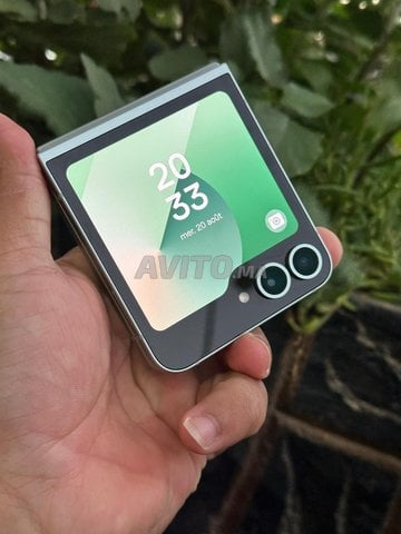 Samsung z flip 6 12 go 256 go 