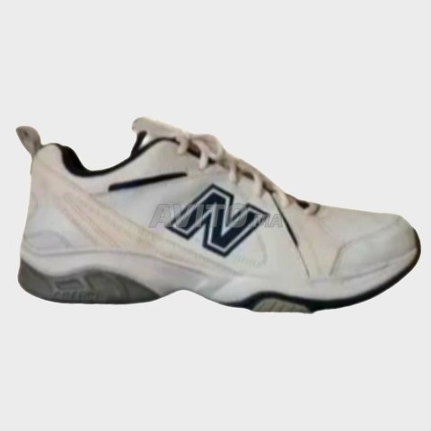 Vente de baskets New Balance originales.