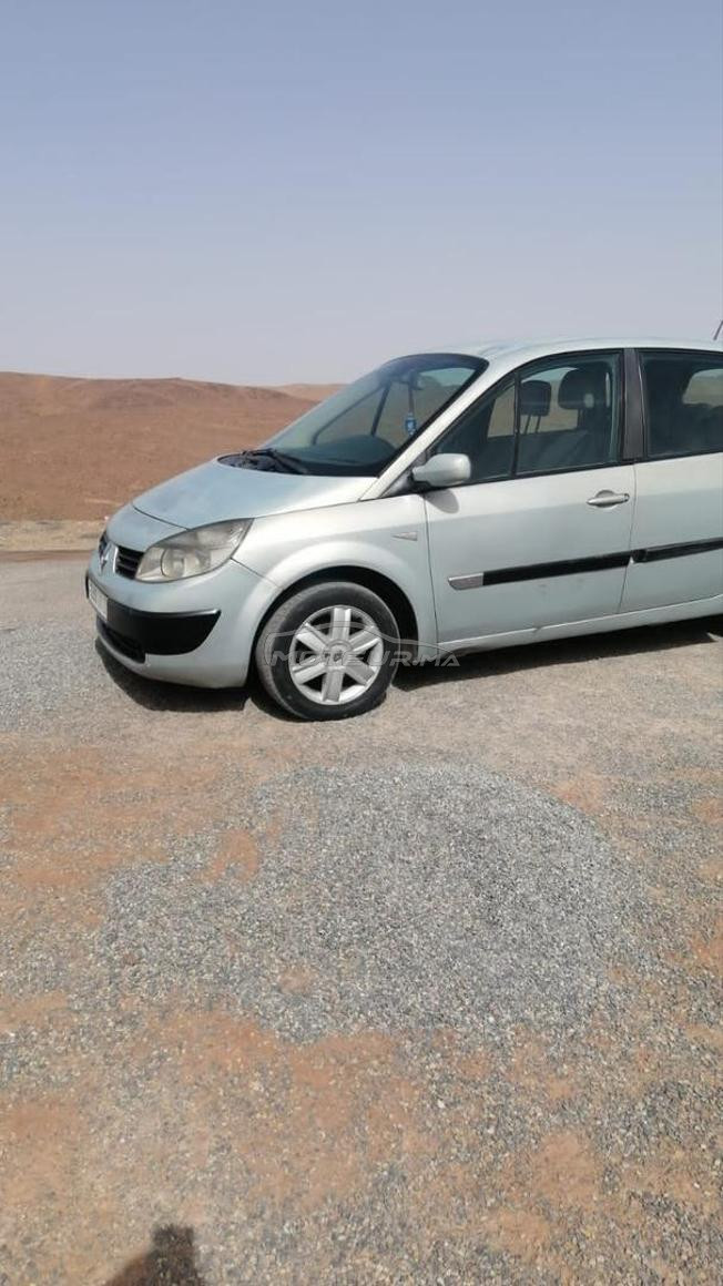 voiture Mégane Scénic 2