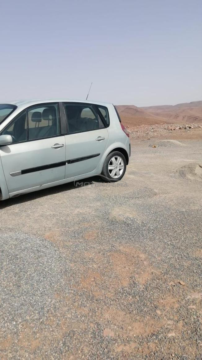 voiture Mégane Scénic 2