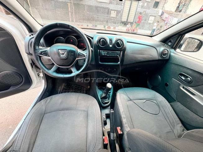 dacia Sandero blanche