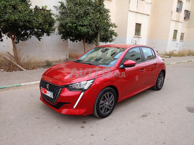 Peugeot 208 Diesel Automatique 2022 à Meknès