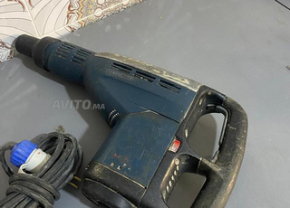 Marteau piqueur Bosch 