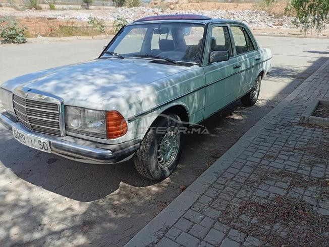 Mercedes 240 D