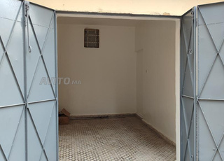 Petit garage - كاراج صغير