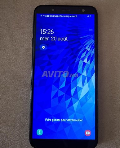 samsung galaxy j6 très bon état 