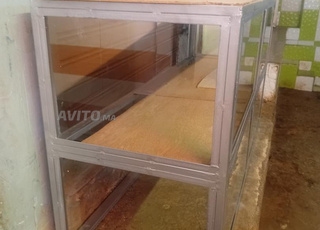 خزانة لأعمال مطاعم جديدة صنع متقون