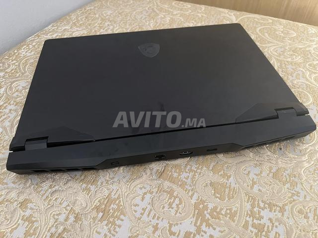 MSI Vector i7 2.7 الجيل 12 32 1T Nvidia 8 15'6