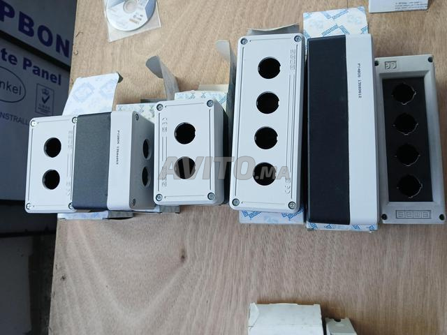 Boitiers industriels 3 positions et 4 positions