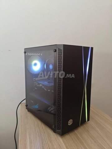 PC Gamer Ryzen 5 / RX 580 / 16 Go RAM 