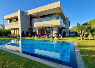 Villa meublée HAUT STANDING à SOUISSI