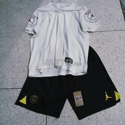 ensemble jordan originale Taille XLARGE 