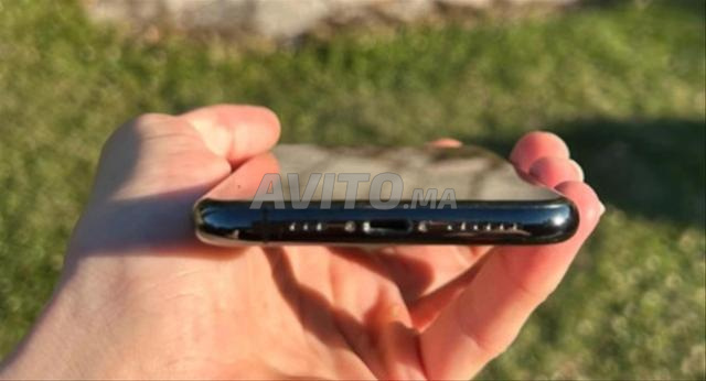 IPhone 11 Pro 64GB très bon état  - 2