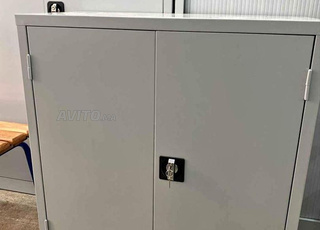 ARMOIRES MÉTALLIQUES