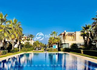 Villa Meublée à Vendre avec Accès Plage–Sidi Rahal