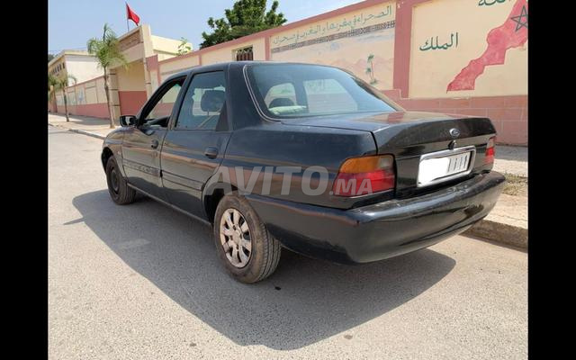 Ford Escort Essence Manuelle 1998 7ch. à Temara - 2