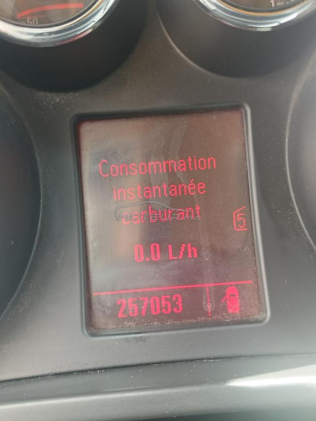 opel Insignia 2012