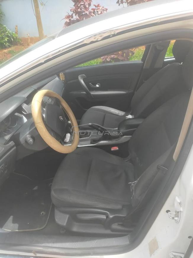 Renault Latitude Diesel Manuelle 2011 à Mohammedia