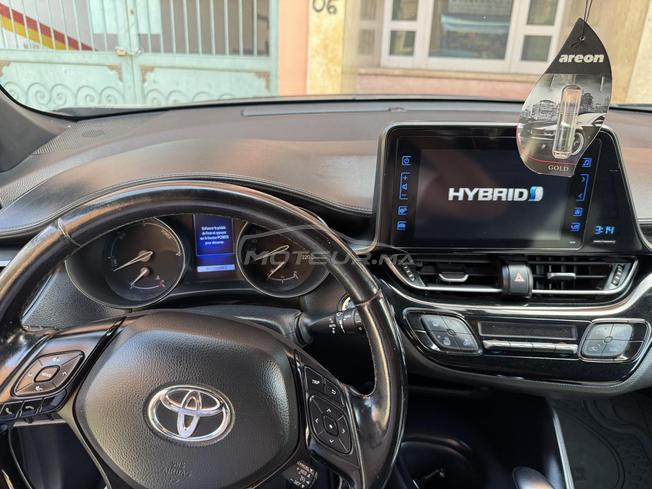 Toyota C-HR Hybride Automatique 2017 à Marrakech