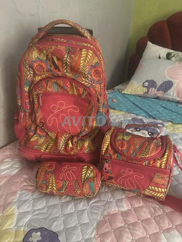 cartable marque totto Matériel pour école, garderie et espace de