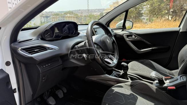 Peugeot 2008 Diesel Manuelle 2018 à Tanger