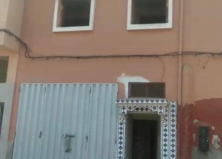 إخربان  قرب المطار المسيره تقريبا 800 متر 