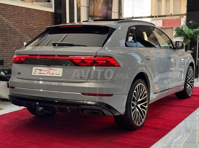 Q8 50 TDI gris Nardo import neuf