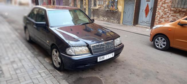 Mercedes Benz 
