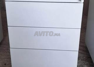 Caisson en métal et en bois avec tiroirs