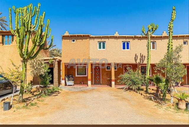 بحث عن عامل نظافة في دار الضيافة 