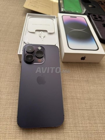 iphone 14 Pro presque neuf