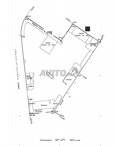 terrain angle de 7000 m2 sur Rabat avenue al majd 