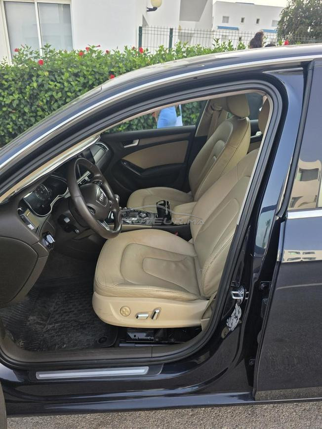 je vends ma voiture Audi A4. importée neuf. 