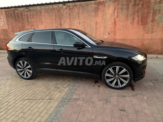 جاكوار إف-بيس 3.0 TDV6 4WD