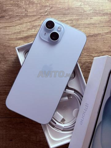 Iphone 15 état irréprochable idéal pour offrir - 2